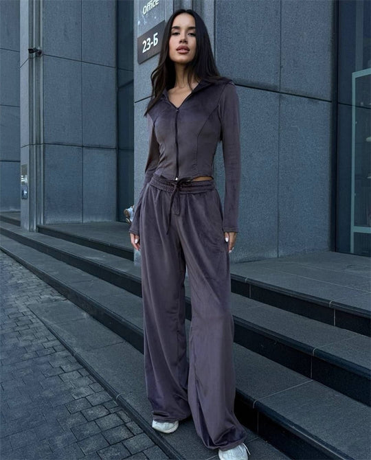 Damen Lounge-Set mit taillierter Kapuzenjacke und extraweiter Palazzo-Jogginghose Shop Nory