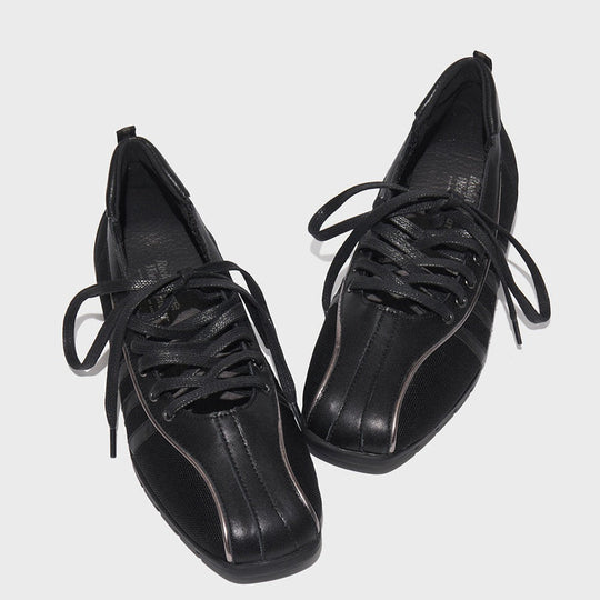 Damen Sportliche Sneakers im modernen Design mit atmungsaktiver Oberflächenstruktur