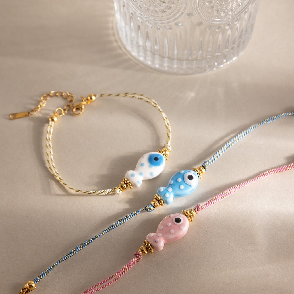 Damen Fußkettchen mit farbenfrohem Fischangebot und hypoallergener Edelstahlverarbeitung Shop Nory