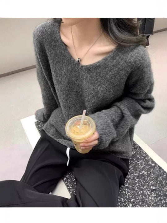 Damen Oversize V‑Ausschnitt Mohair‑Look Pullover mit Angora‑Optik und überschnittener Schulter Shop Nory