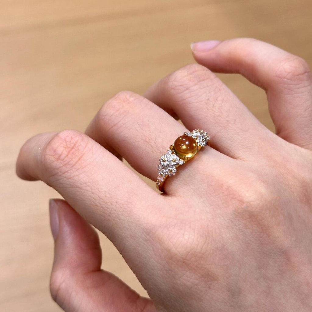 Damen Zarter Ring mit kunstvoller Edelsteinverzierung Shop Nory