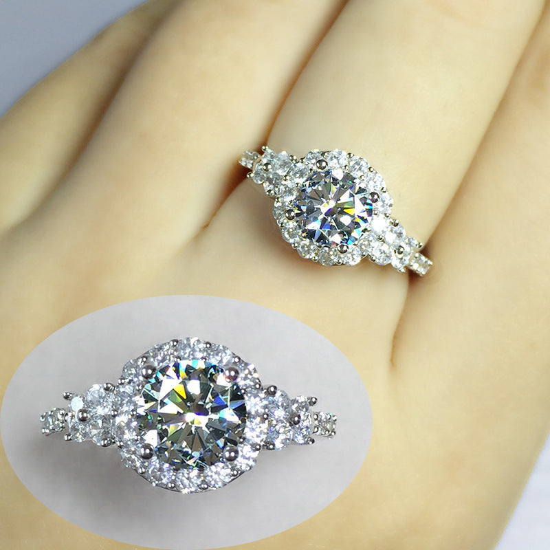 Damen Funkelnder Statement-Ring mit opulentem Zirkonia-Besatz Shop Nory