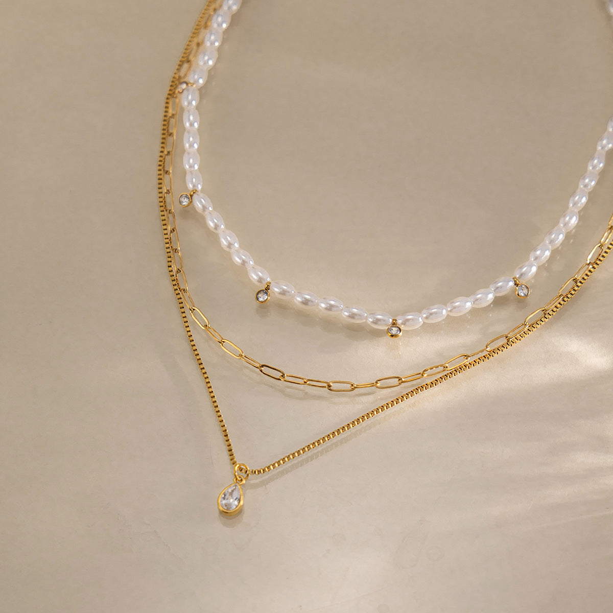 Damen Halskette mit mehrlagigem Design aus hypoallergenem Edelstahl und stilvollem Zirkonia-Anhänger Shop Nory