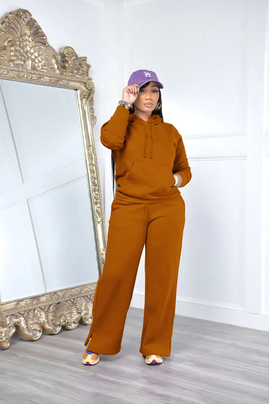 Damen nan Relax-Loungewear-Set mit weitem Highwaist-Palazzo-Jogger, Kapuzenpullover mit Kängurutasche und seitlichem Saumschlitz Shop Nory