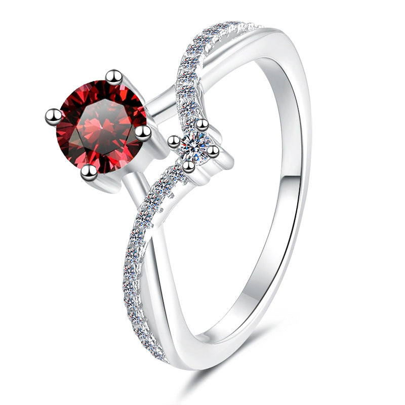 Damen Verlobungsring mit schwarzem Hauptstein und funkelnden Zirkonia-Elementen Shop Nory
