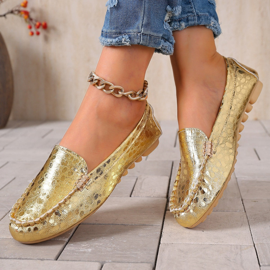 Damen Metallic Mokassin mit Noppenlaufsohle und Ziermetalldetail Shop Nory