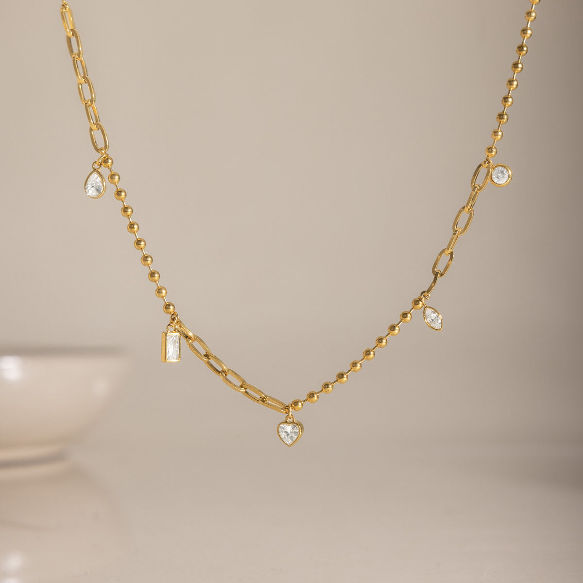 Damen elegante Halskette mit wasserfestem Design und hypoallergenen Eigenschaften Shop Nory