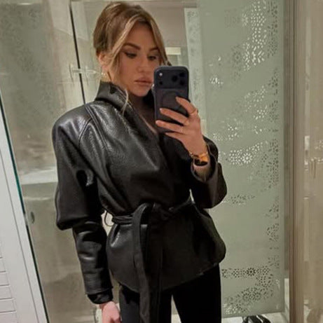Damen Taillierte Lederjacke mit Wickelgürtel und Kimono-Kragen Shop Nory