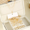 Damen Schmuckset mit eleganten Ketten und kreativen Ringen Shop Nory