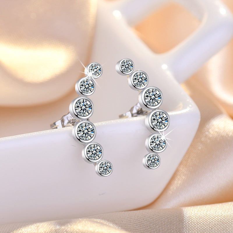 Damen Ohrstecker mit integriertem Zirkonia-Besatz und elegantem Design Shop Nory
