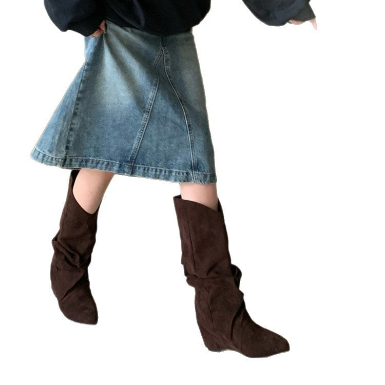 Damen modische Stiefel mit gerafftem Schaft und spitzem Absatz