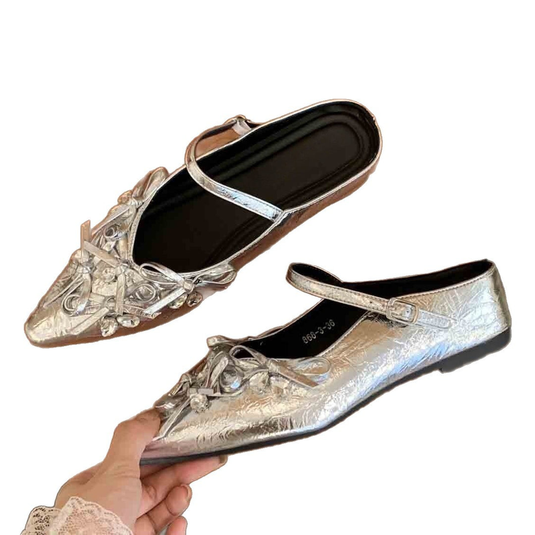 Damen Spitz zulaufende Mary-Jane Ballerina mit dekorativen Knotendetails und flacher Laufsohle Shop Nory