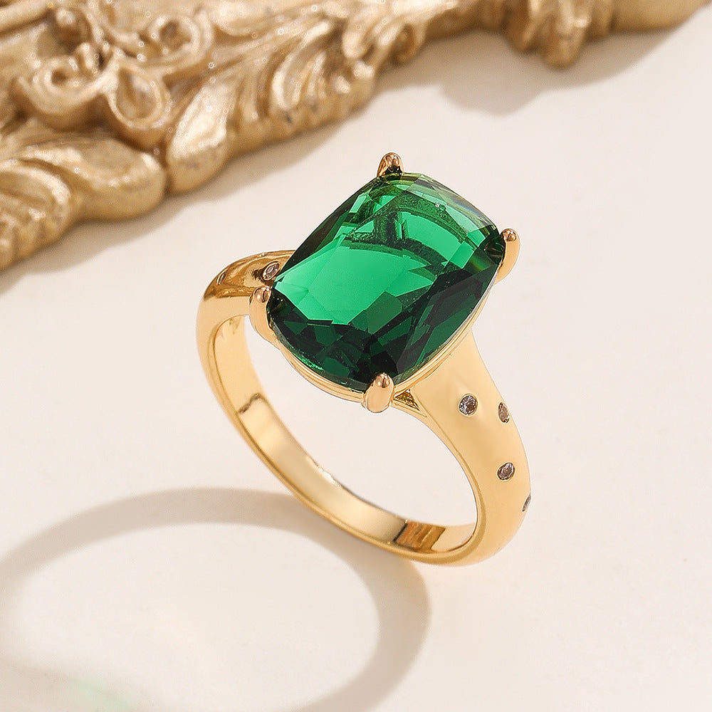Damen eleganter Goldring mit facettiertem Kristall Shop Nory