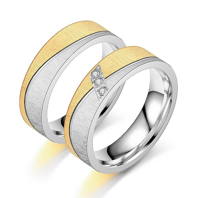 Herren Ring mit hochwertiger, eleganter Edelstahloberfläche und edlem Goldakzent Shop Nory