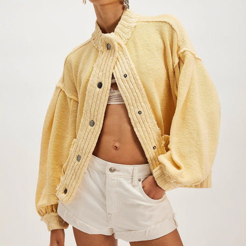 Damen Modische Strickjacke mit Knopfdetails