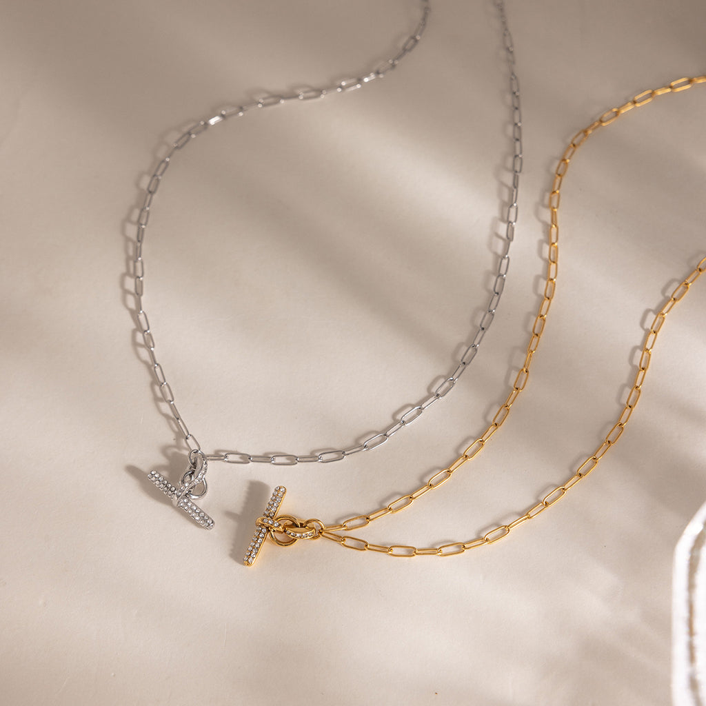 Damen Halskette mit elegantem Anhänger und wasserfestem Design Shop Nory