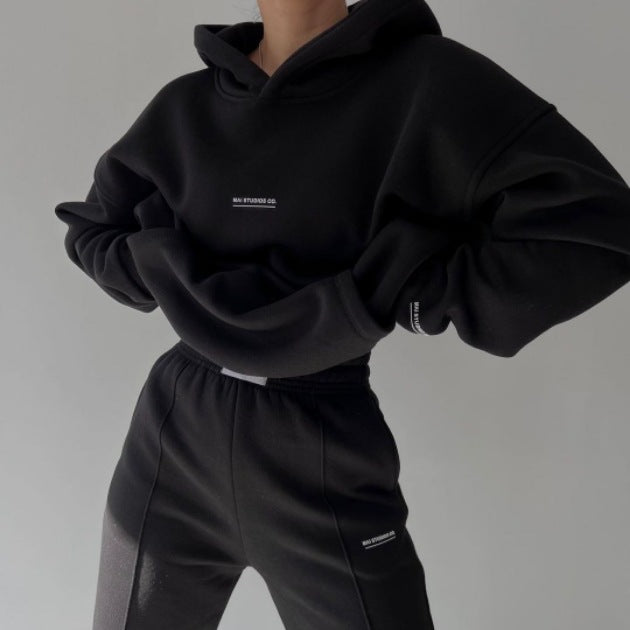 Damen Set Schwere French‑Terry Oversize‑Kapuzenpullover mit Kängurutasche und Slim‑Jogginghose Shop Nory