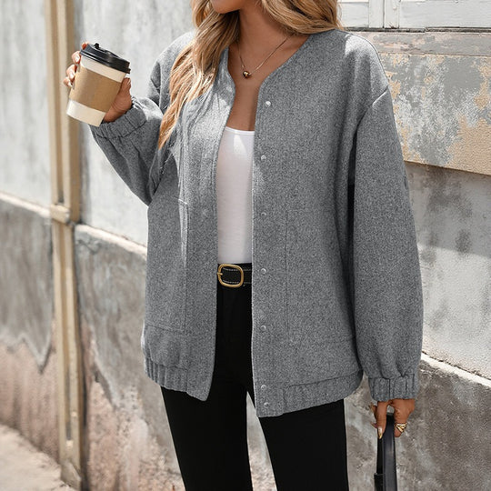 Damen Oversize-Jacke im Bomberstil mit Rundhalsausschnitt, Druckknopfleiste und aufgesetzten Taschen Shop Nory