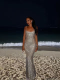 Damen Elegantes Pailletten Maxikleid mit tiefem Rundhalsausschnitt und figurformendem Schnitt