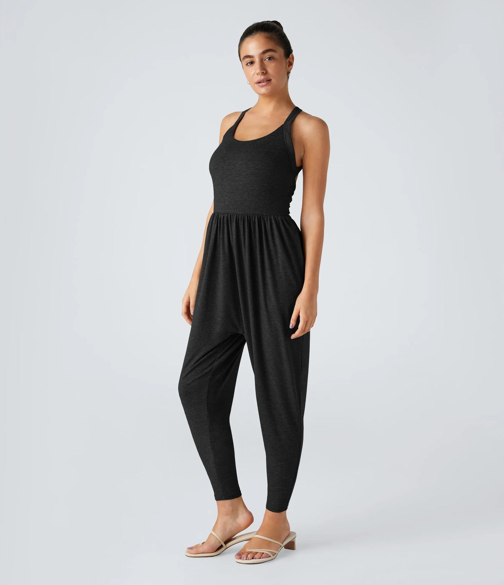 Damen nan lässiger Jersey-Overall mit Racerback, smockierter Taille und seitlichen Eingrifftaschen