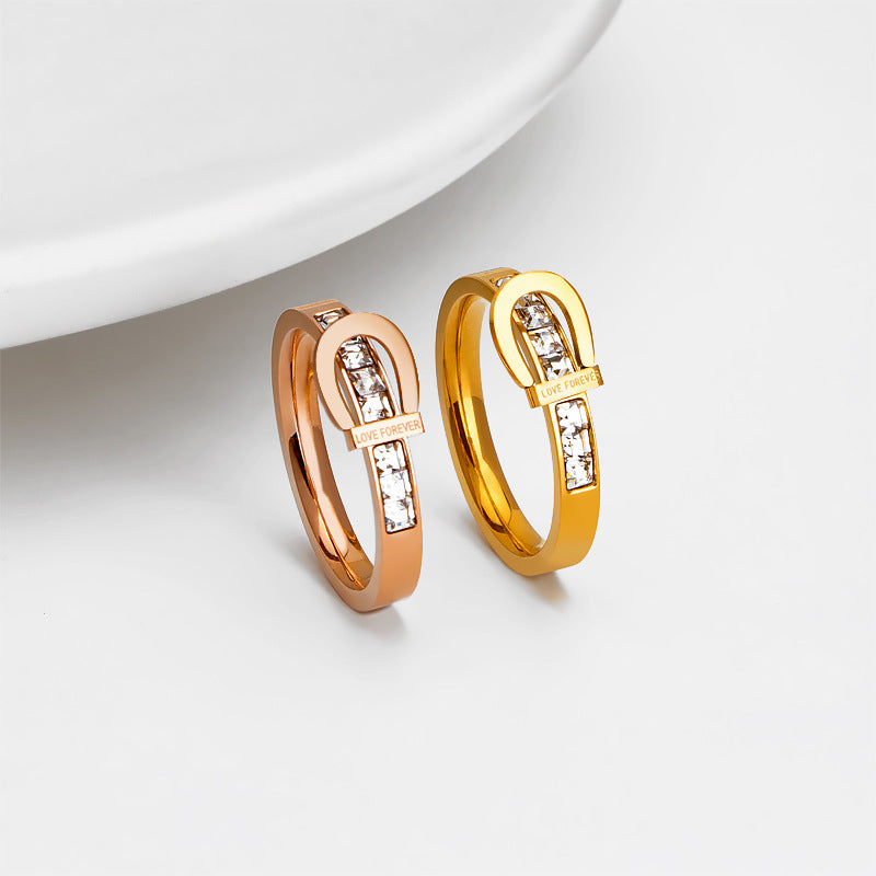 Damen Stylish Modischer Ring mit glänzenden Zirkonia-Steinen Shop Nory