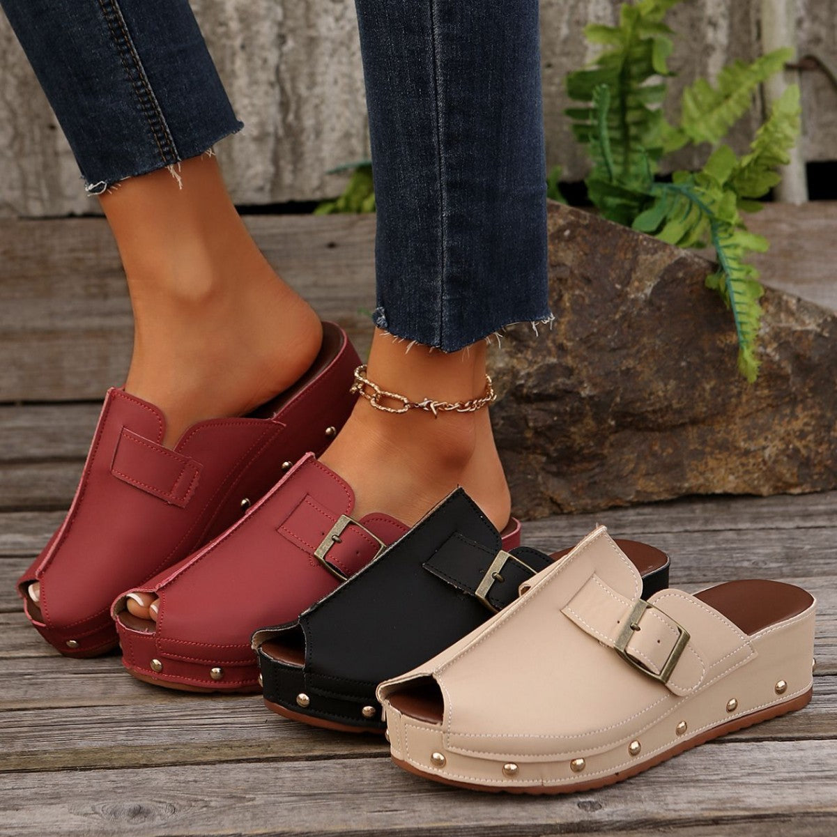 Damen Clogs mit modischem Schnallen-Design und trendiger Metallverzierung