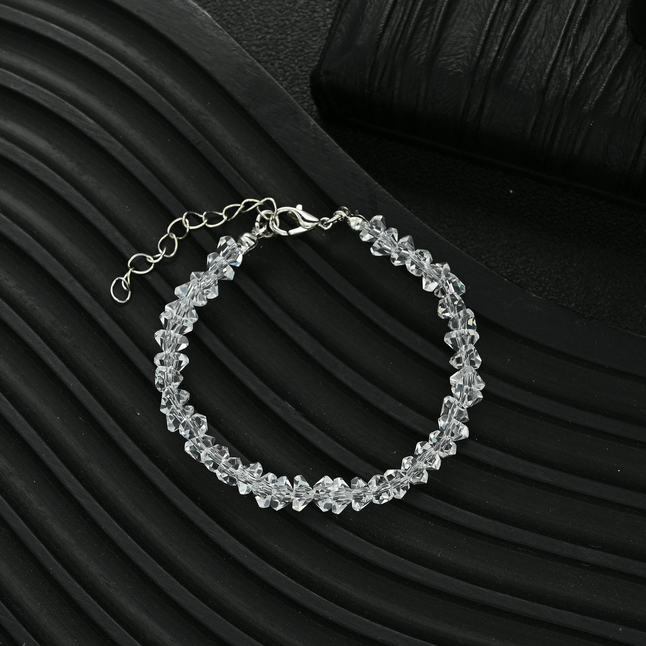 Damenarmband aus funkelnden Kristallperlen Shop Nory