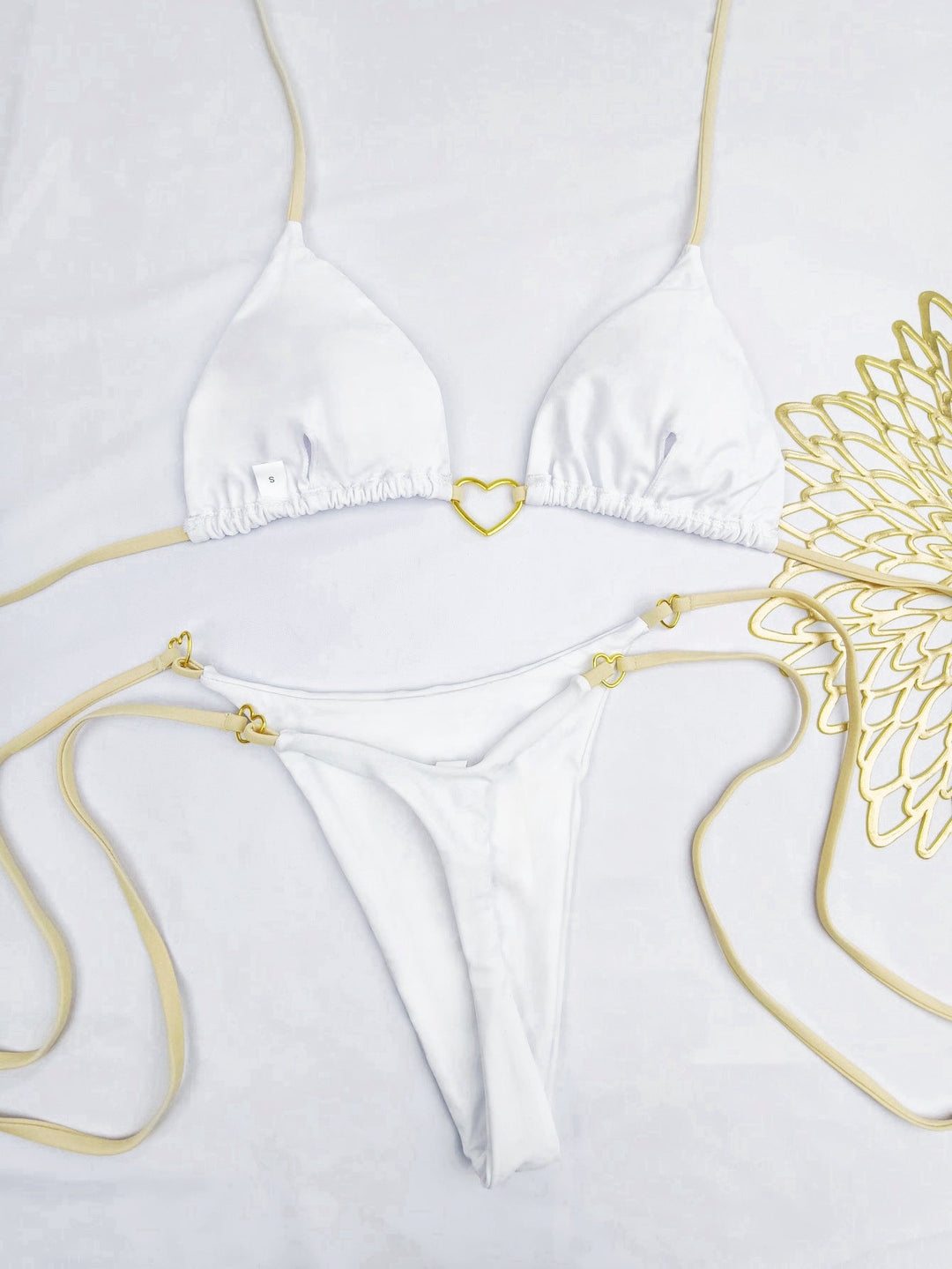 Damen Bikini-Set mit herzförmigem Detail und verstellbaren Trägern