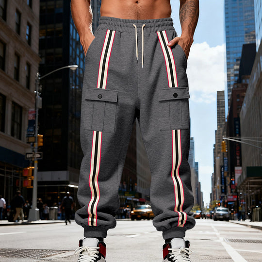 Herren Cargo-Jogginghose im Urban-Streetwear-Look mit Kontraststreifen und Klappentaschen Shop Nory