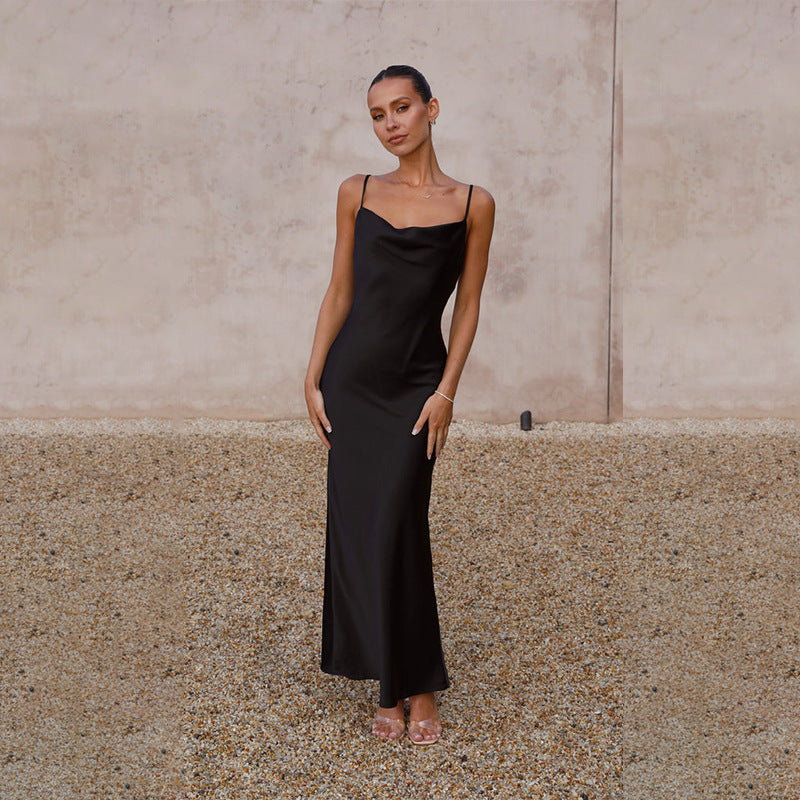 Damen Seidenmaxikleid mit elegantem Schnitt und schmeichelndem Design