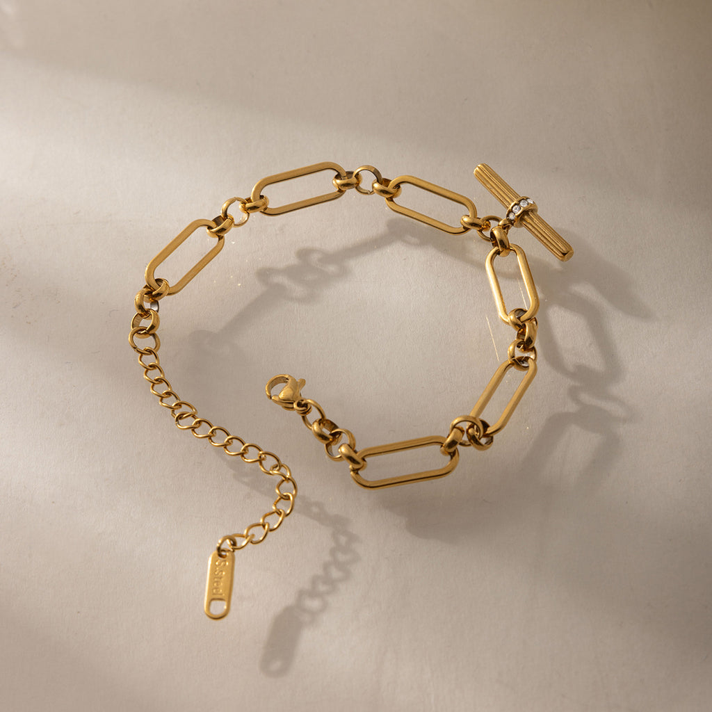 Damen Armband mit elegantem Kettenprofil und hypoallergener Edelstahlverarbeitung Shop Nory