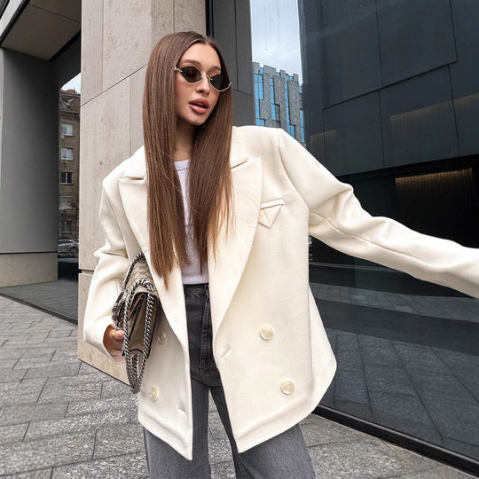 Damen Oversize Doppelreihiger Kurzblazer im Cocoon-Schnitt aus Wollmix Shop Nory