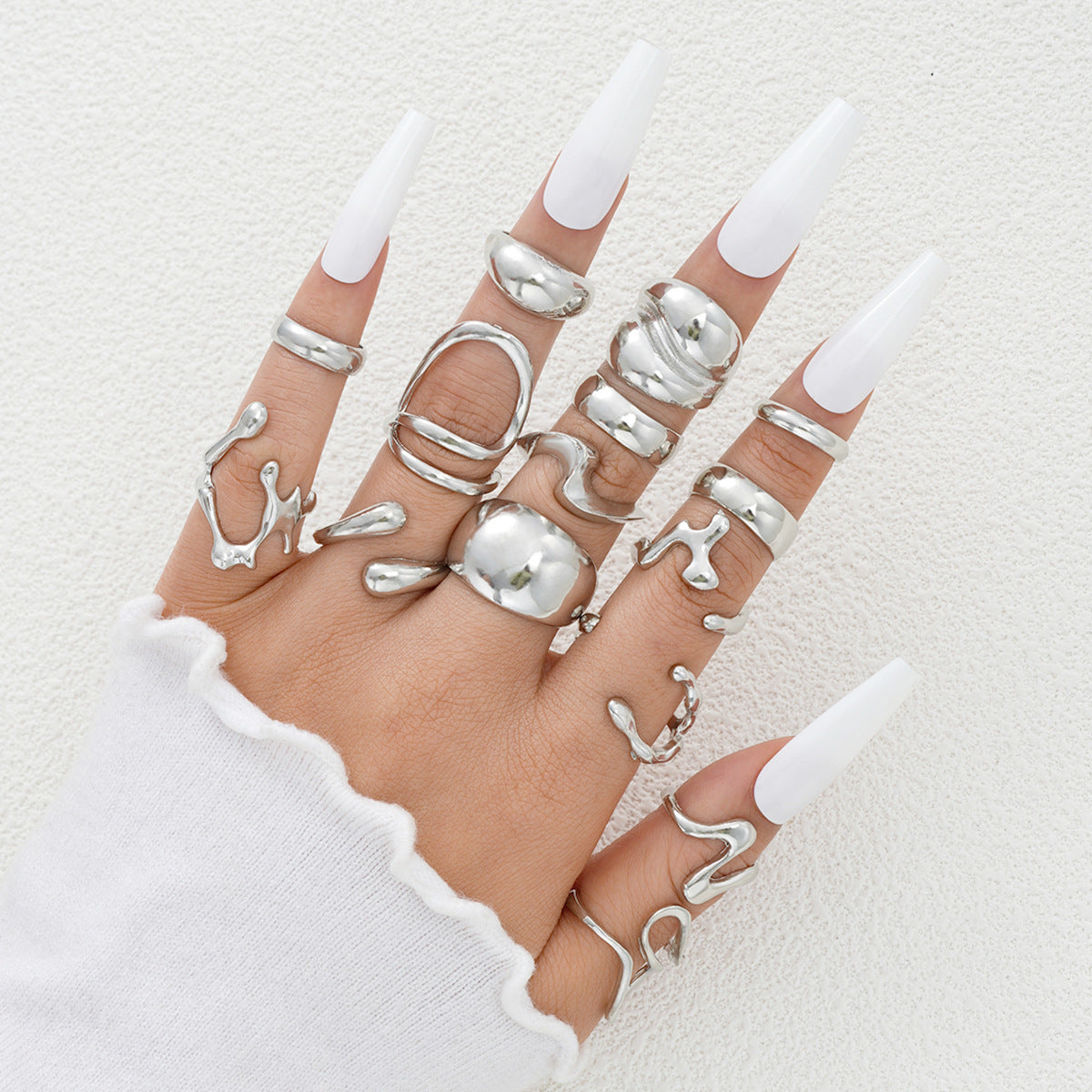 Damen Ring-Set mit einzigartigen und skulpturalen Designs Shop Nory