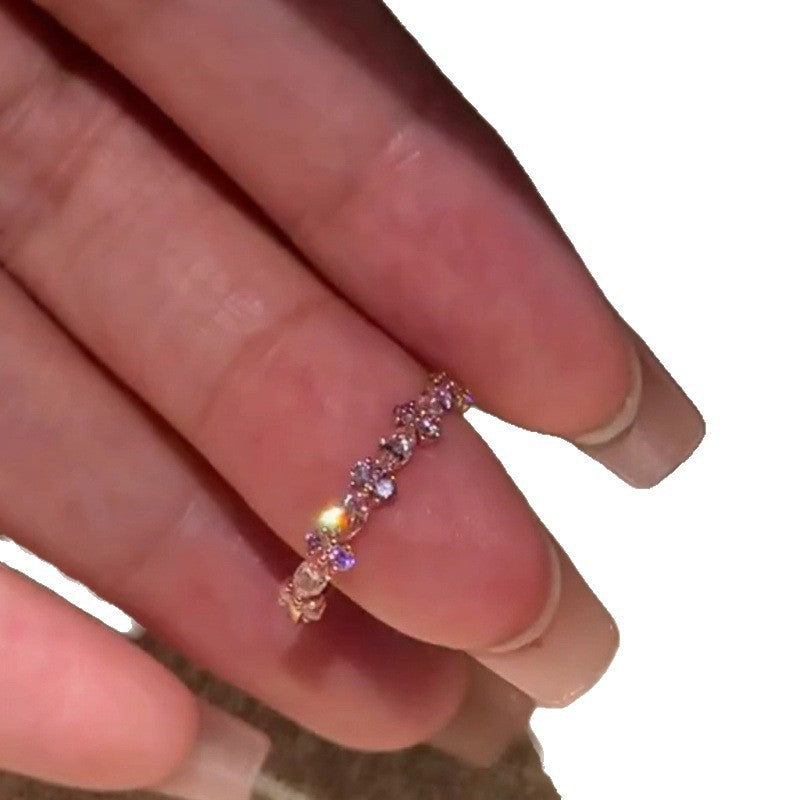 Damen zarter Ring mit funkelnden Zirkonia-Steinen Shop Nory