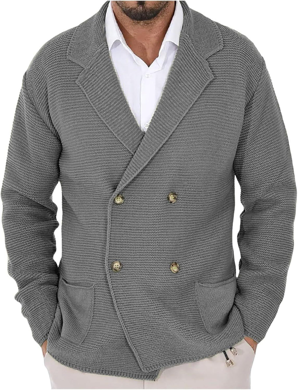 Herren Strickjacke mit doppelter Knopfleiste und modernen Taschen
