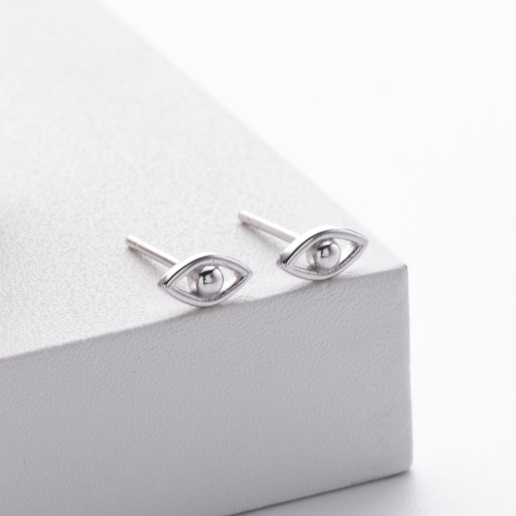 Damen Ohrstecker mit schützendem Augenmotiv aus hochwertigem 925 Sterling Silber Shop Nory