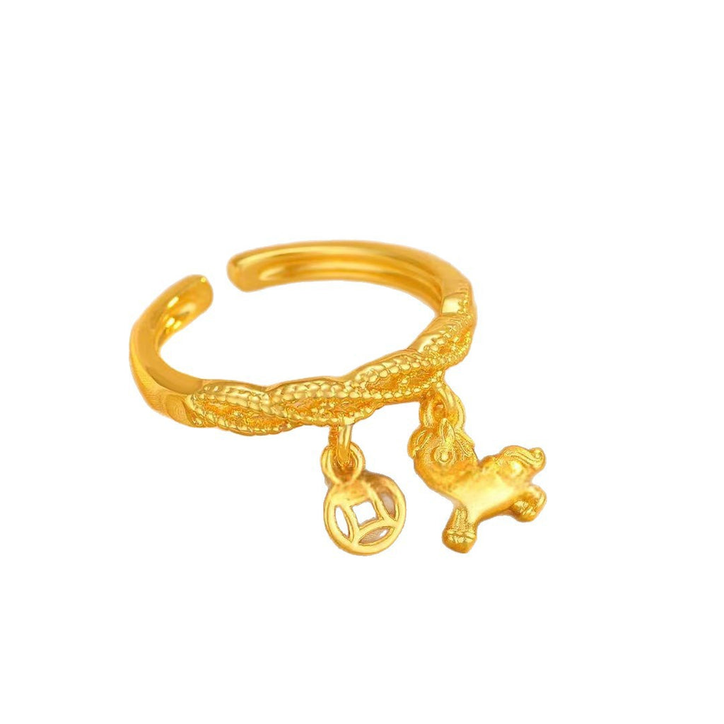Damenring mit verspieltem Charme und tierischen Motivanhängern Shop Nory