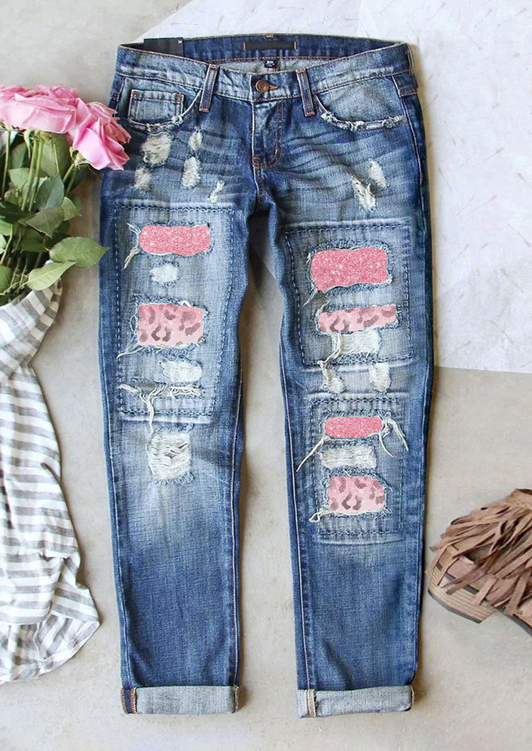 Damen Ripped Jeans mit modischen Patches und lässigem Schnitt
