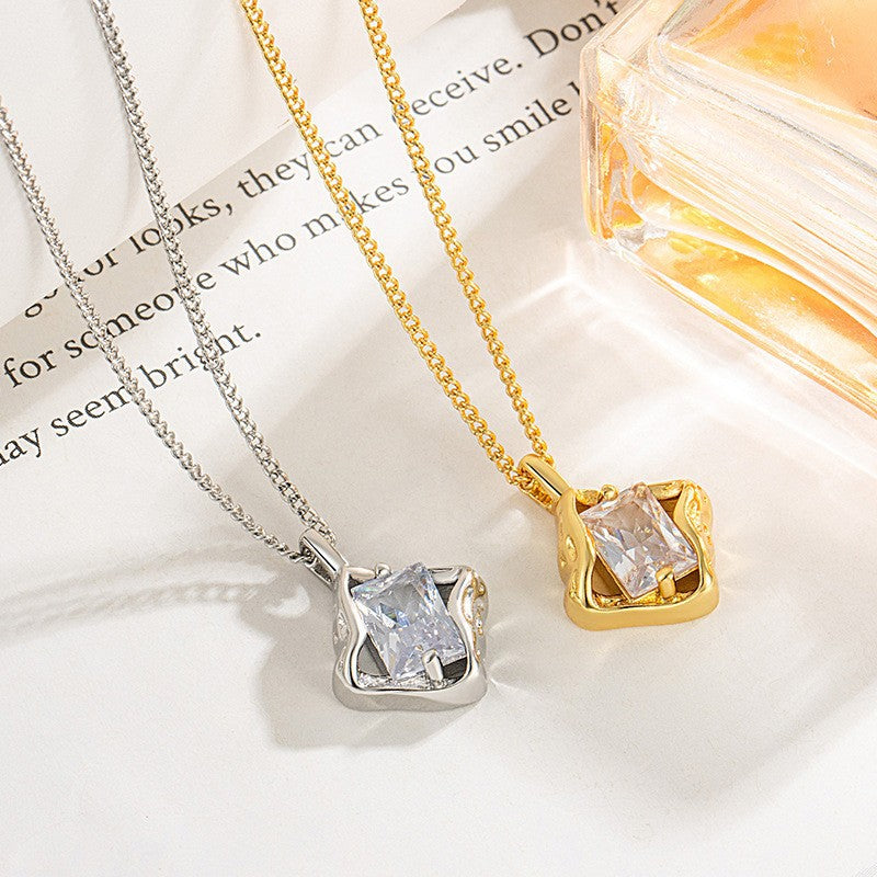 Damen Halskette mit elegantem Kristallanhänger und feiner Kette Shop Nory