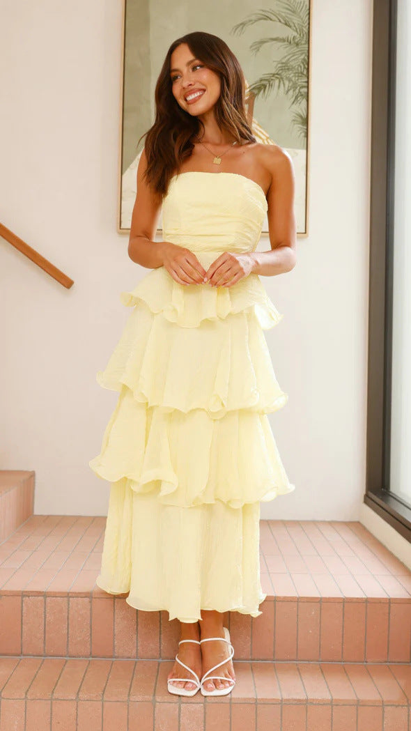 Damen Maxikleid mit voluminösen Rüschen und schulterfreiem Design