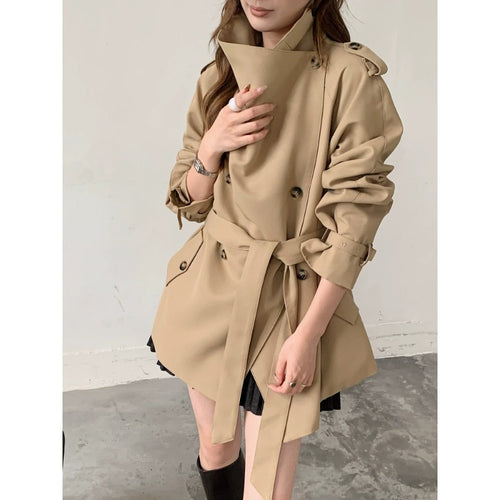 Damen Kurztrench im Boxy-Cut mit hohem Stehkragen und verstellbarem Taillengürtel Shop Nory