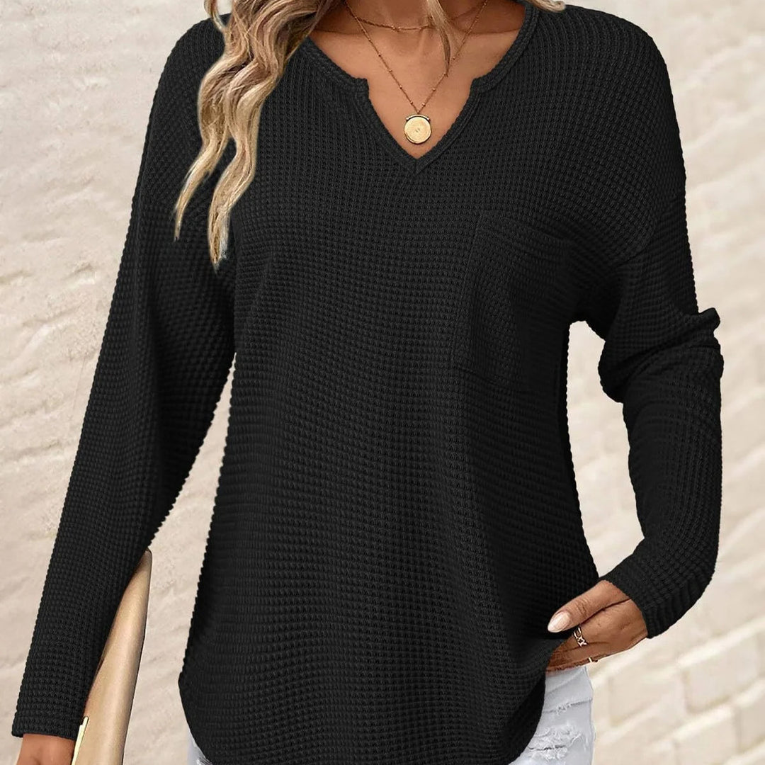 Damen Waffelstrick-Longsleeve mit V-Notch, Brusttasche und legerer Oversize-Passform Shop Nory