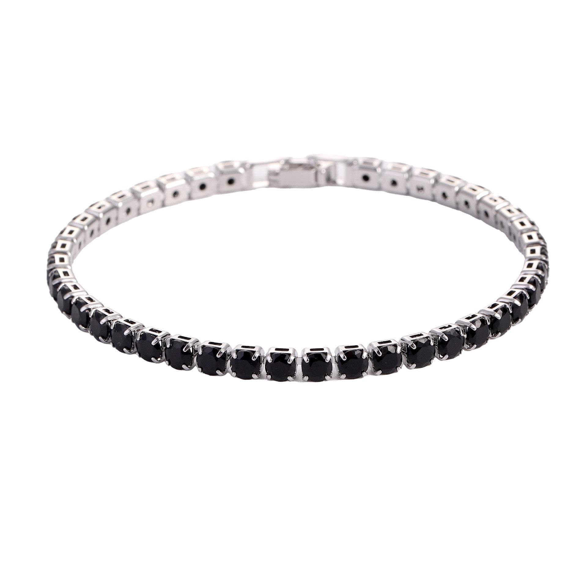 Zierliches Tennisarmband mit Funkelnden Zirkonia In Krappenfassung