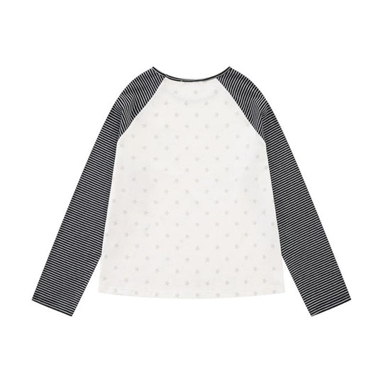 Damen Raglan-Langarmshirt mit gestreiften Ärmeln, Sternen-Allover und Buchstaben-Applikation Shop Nory