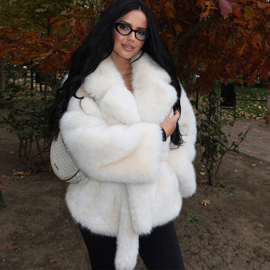 Damen Pelzmantel mit oversized Schnitt und weichem Innenfutter