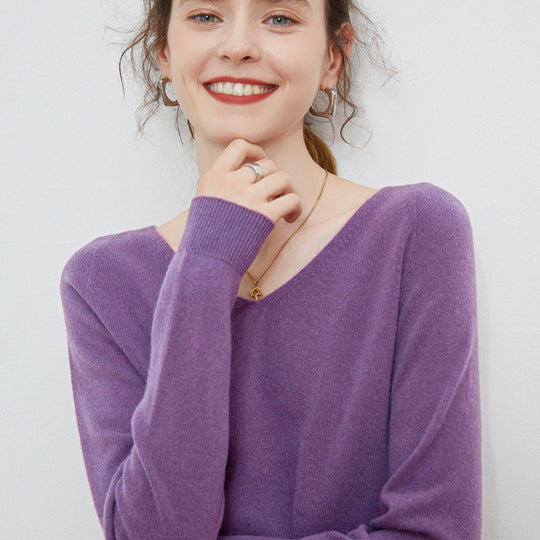 Damen Kuscheliger V‑Ausschnitt Feinstrickpullover aus Mohair‑Mix mit flauschiger Oberfläche Shop Nory