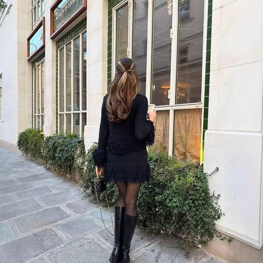 Damen Taillierte Strickjacke mit Fransenbesatz und Hemdkragen Shop Nory