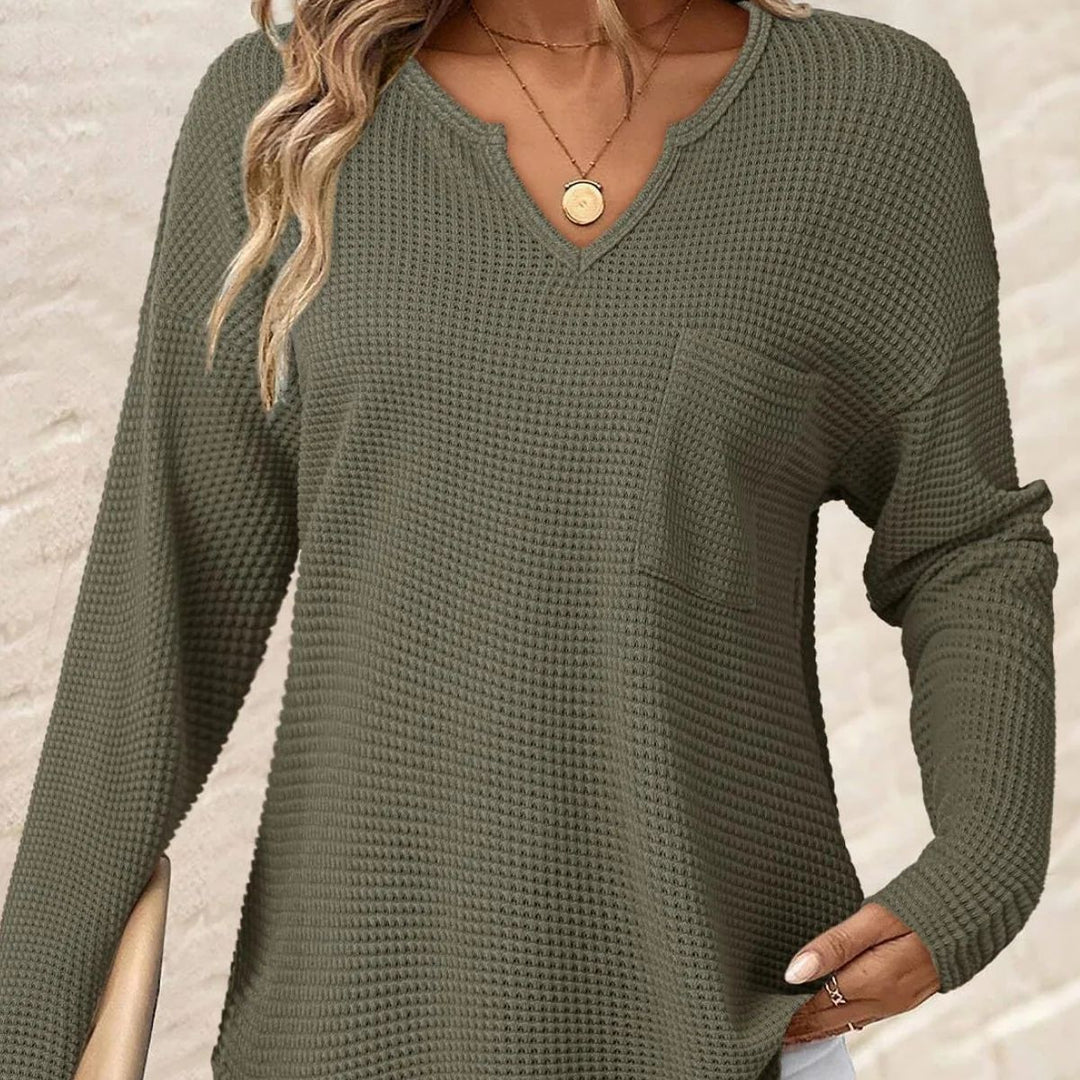 Damen Waffelstrick-Longsleeve mit V-Notch, Brusttasche und legerer Oversize-Passform Shop Nory