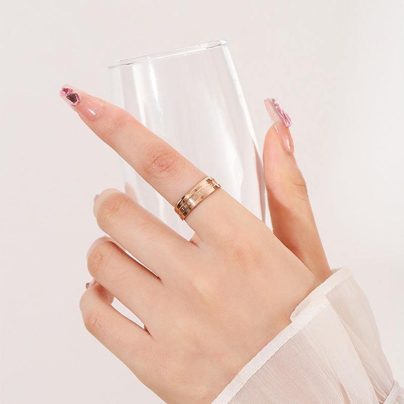 Damen Ring mit gravierter Botschaft und elegantem Design Shop Nory