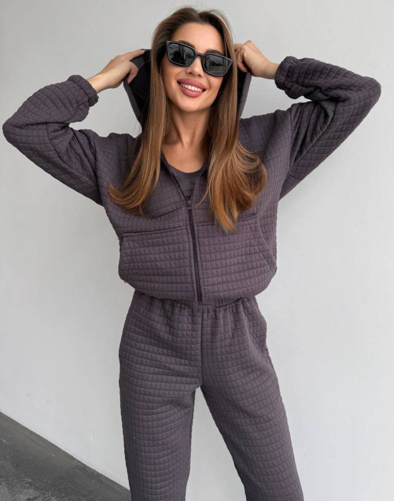 Damen Gestepptes Loungewear-Set mit Reißverschluss-Kapuzenjacke, Cropped Bustier und hochtaillierter Jogginghose Shop Nory